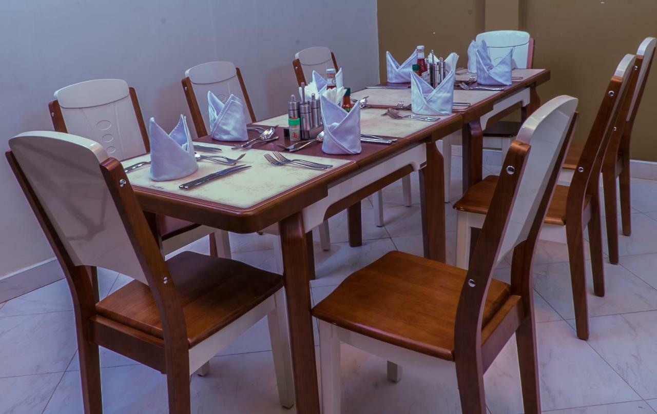 Jarin Hotel Kampala Zewnętrze zdjęcie