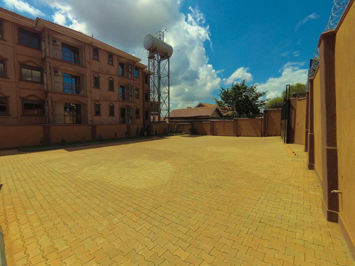 Jarin Hotel Kampala Zewnętrze zdjęcie